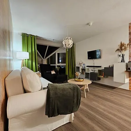 公寓 Appartment Wohnung Mit Weinbergblick *